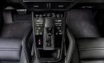 Porsche Cayenne Turbo 2018 года (NA)